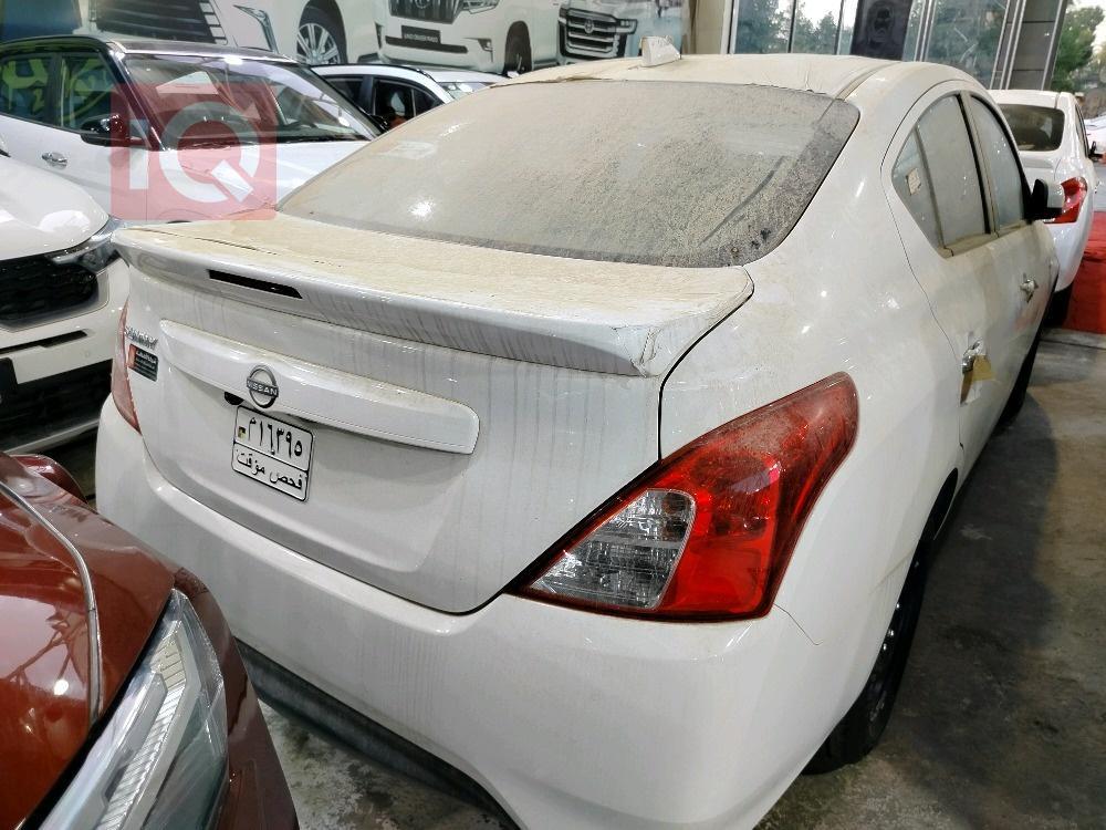 Nissan Sunny